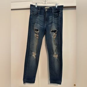 KanCan Distressed Mid Rise Skinny Jeans size 15/31